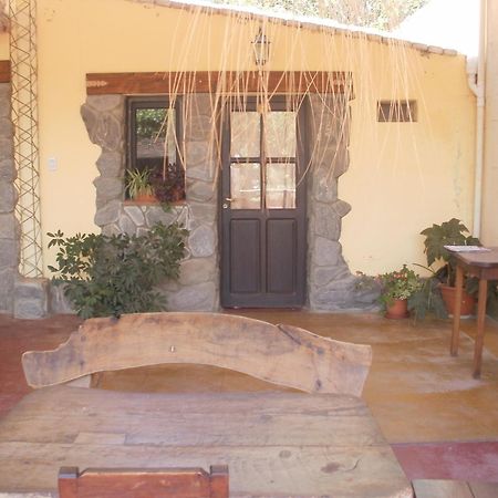Hostal Rustyk Cafayate Eksteriør bilde