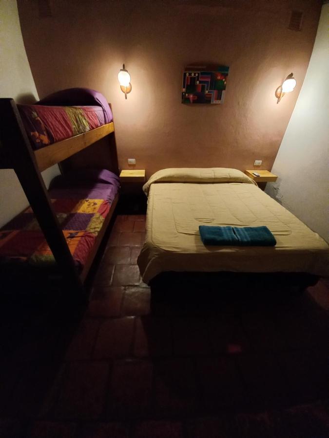 Hostal Rustyk Cafayate Eksteriør bilde