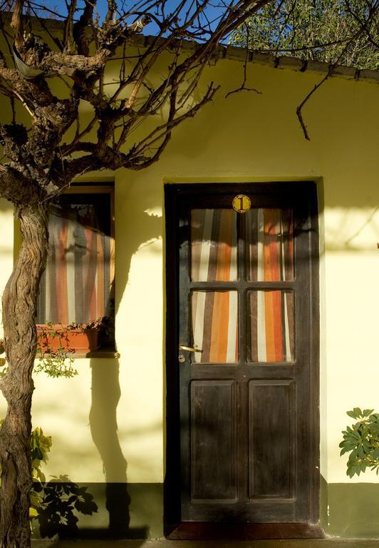 Hostal Rustyk Cafayate Eksteriør bilde