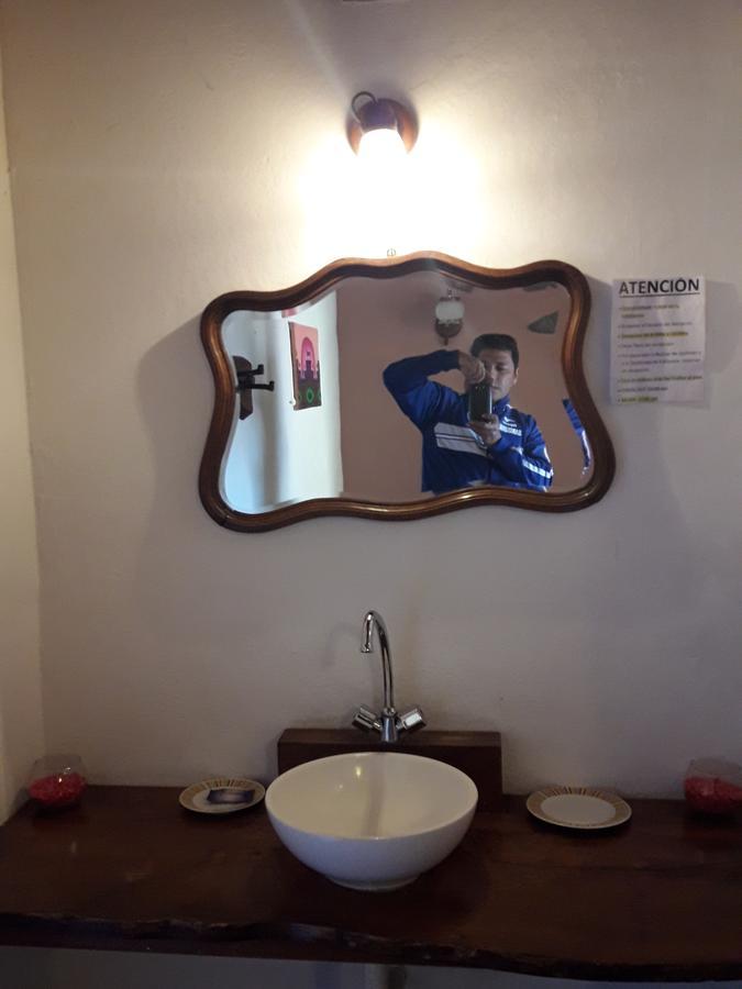Hostal Rustyk Cafayate Eksteriør bilde