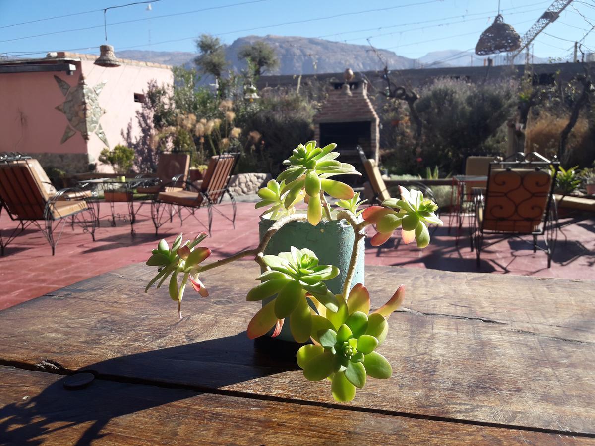 Hostal Rustyk Cafayate Eksteriør bilde