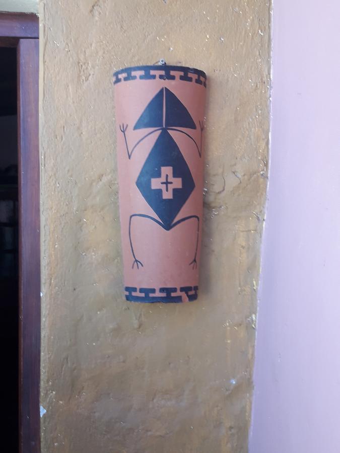 Hostal Rustyk Cafayate Eksteriør bilde